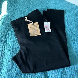 Democracy Jeans NWT Size 18W Black Freedom Ankle Length